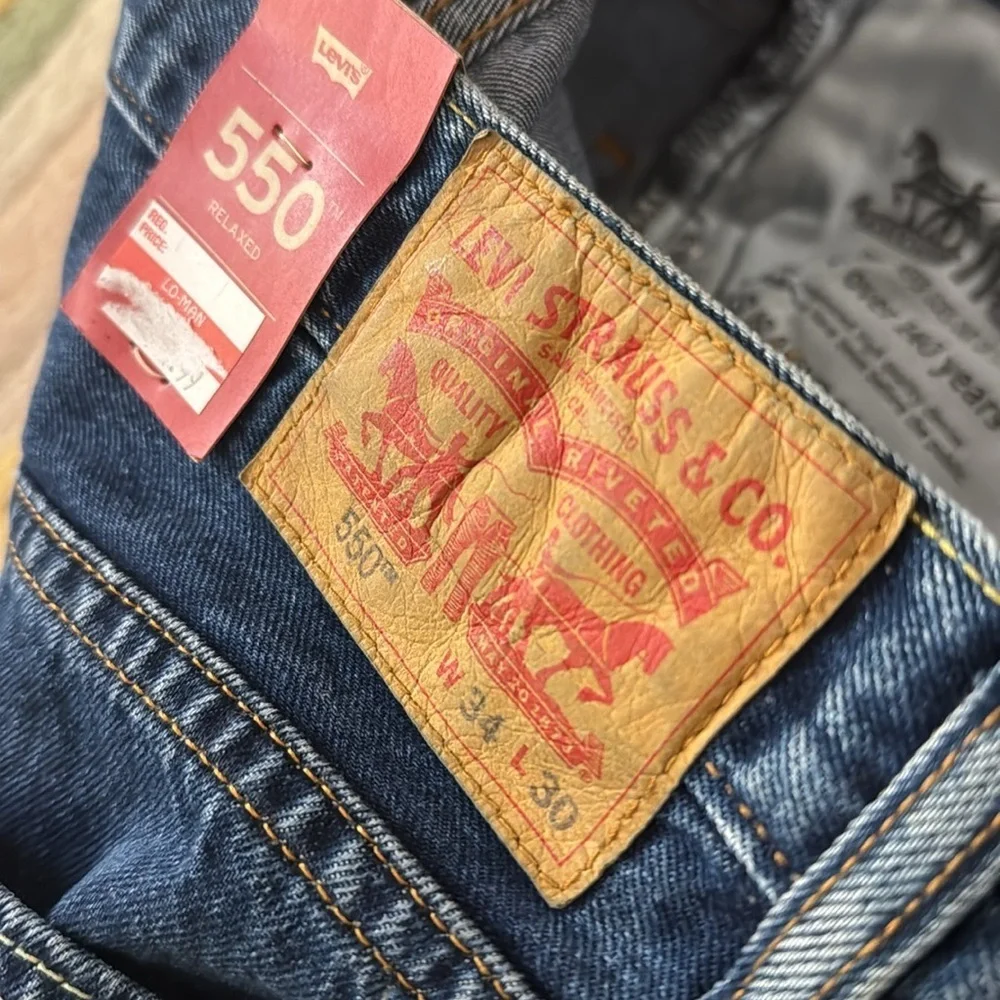 NWT Levi’s 550 relaxed jeans  for men’s size 34x30